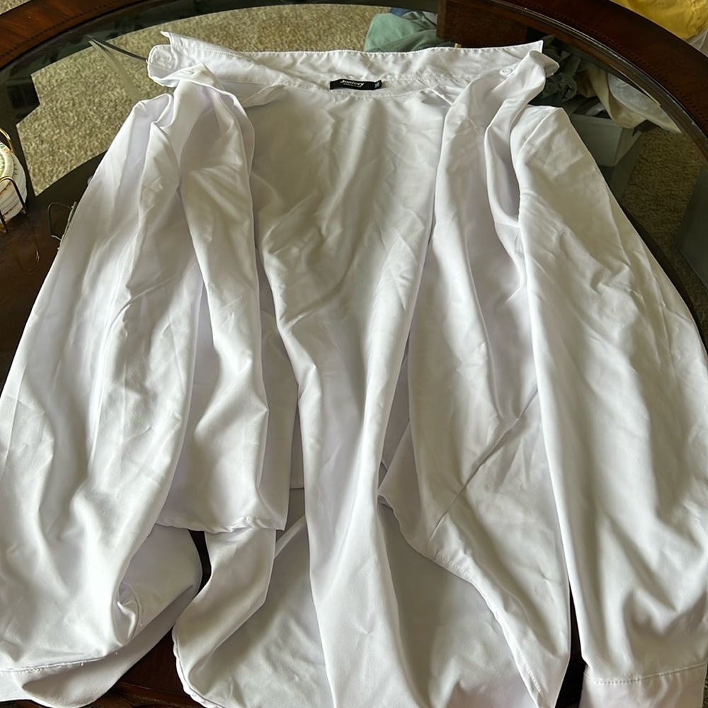 White dress shirt Never worn!!